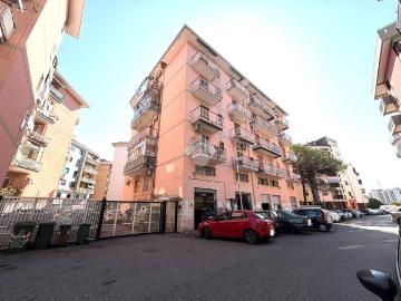 Appartamento in vendita a Salerno SA