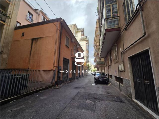 Appartamento in vendita a Salerno SA