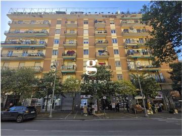 Appartamento in vendita a Salerno SA