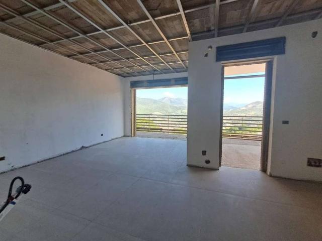 Appartamento in vendita a Salerno SA