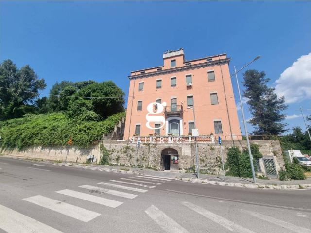 Appartamento in vendita a Salerno SA