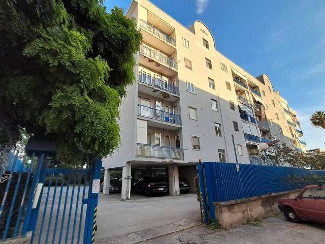 Appartamento in vendita a Salerno SA