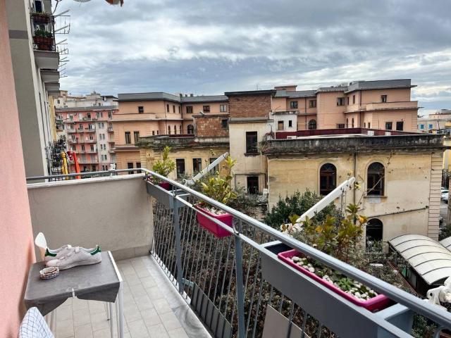 Appartamento in vendita a Salerno SA