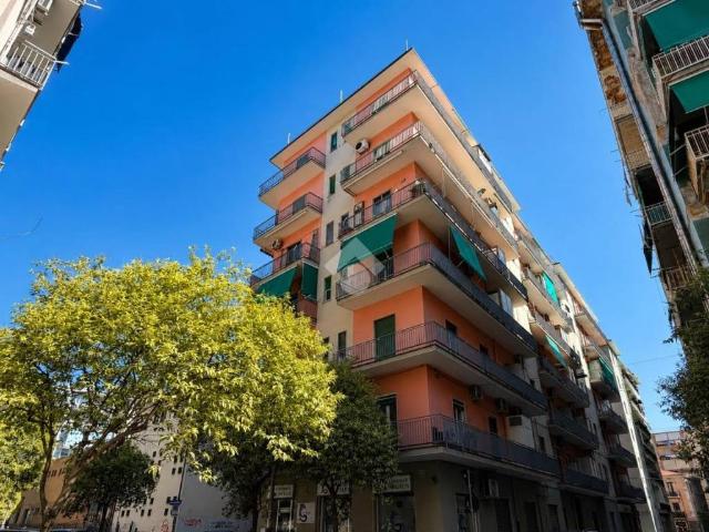 Appartamento in vendita a Salerno SA