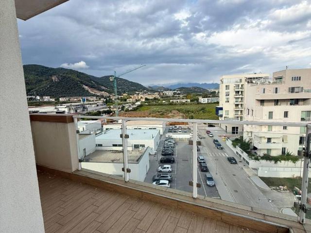 Appartamento in vendita a Salerno SA