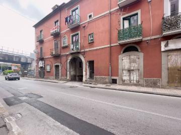 Appartamento in vendita a Salerno SA