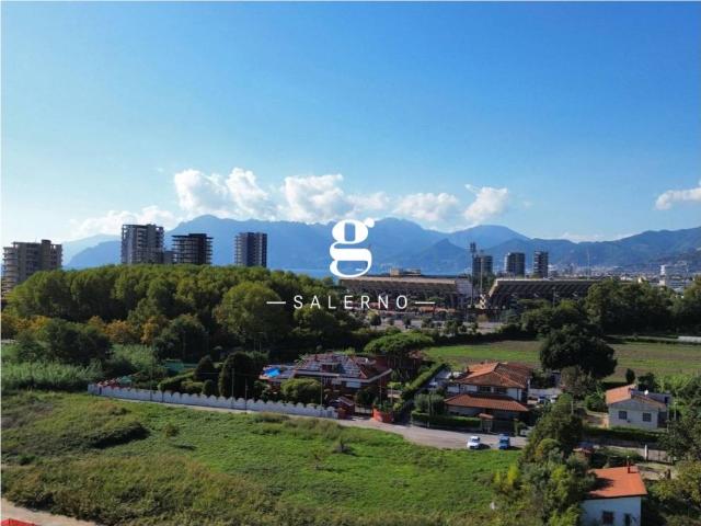Appartamento in vendita a Salerno SA