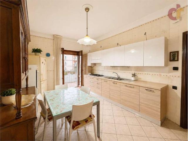 Appartamento in vendita a Salerno SA