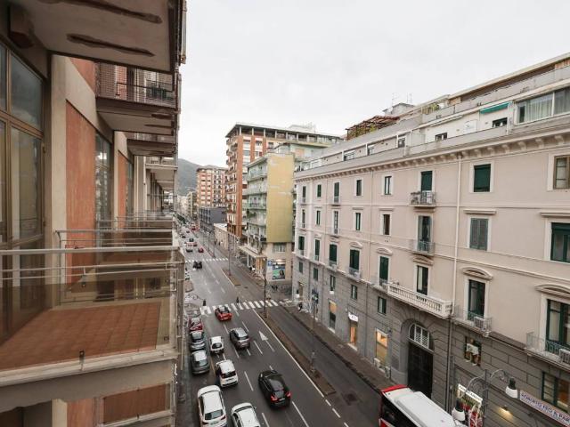 Appartamento in vendita a Salerno SA