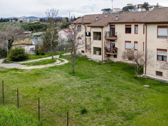 Appartamento in vendita a Salisano RI