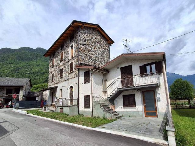 Appartamento in vendita a Samolaco SO
