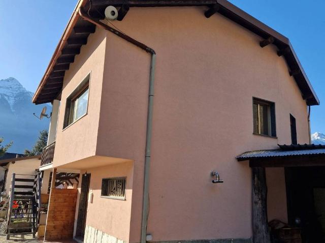 Appartamento in vendita a Samolaco SO