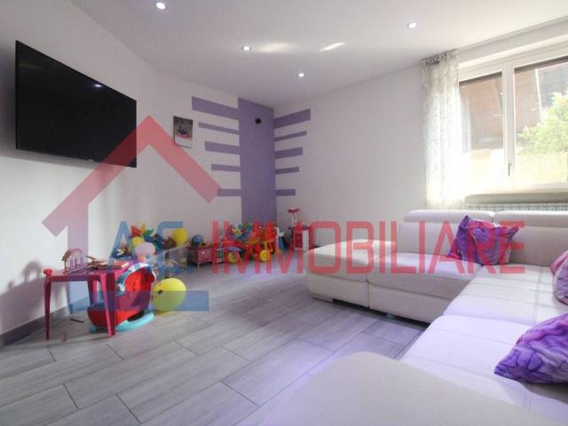 Appartamento in vendita a Samarate VA