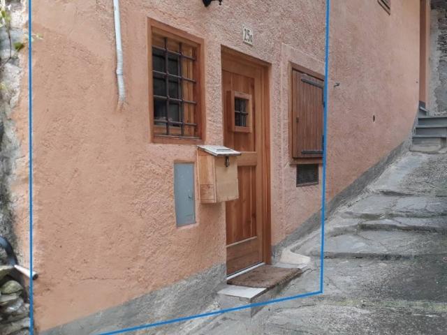 Appartamento in vendita a Sampeyre CN