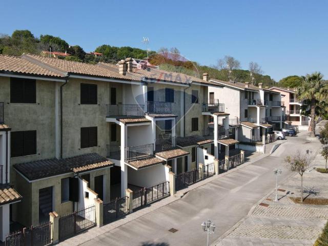 Appartamento in vendita a San Vito Chietino