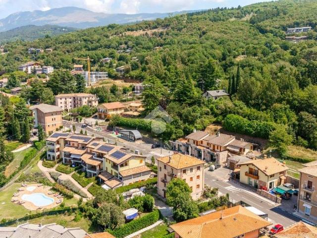 Appartamento in vendita a San Zeno di Montagna VR