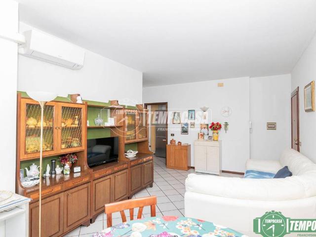 Appartamento in vendita a San Zenone al Lambro MI