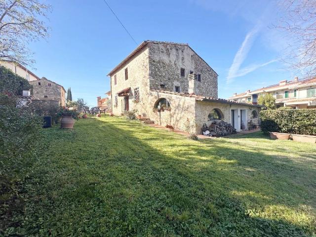 Appartamento in vendita a San Casciano in Val di Pesa FI