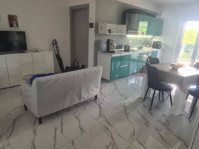 Appartamento in vendita a San Cipriano Picentino SA