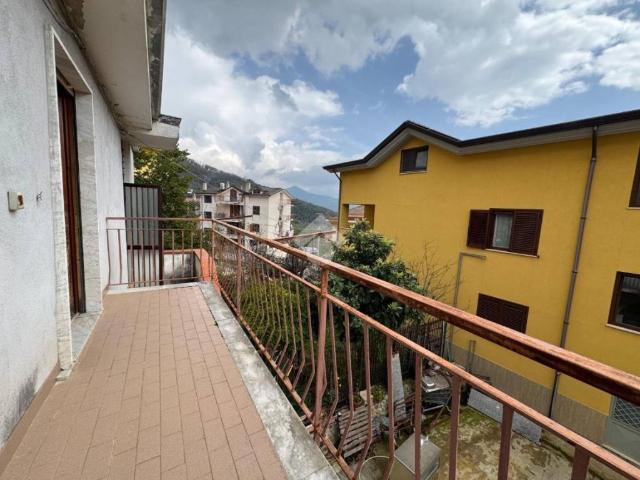 Appartamento in vendita a San Cipriano Picentino SA