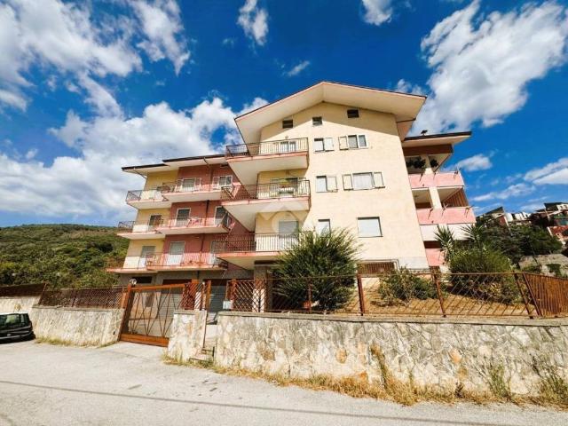 Appartamento in vendita a San Cipriano Picentino SA