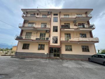 Appartamento in vendita a San Cipriano Picentino SA