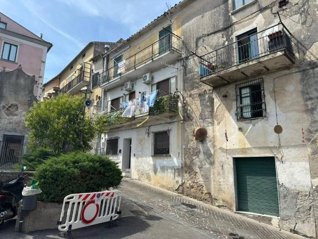 Appartamento in vendita a San Cipriano Picentino SA