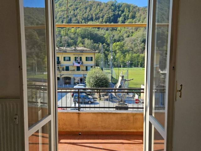 Appartamento in vendita a San Colombano Certenoli GE