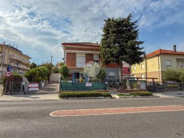 Appartamento in vendita a San Clemente RN