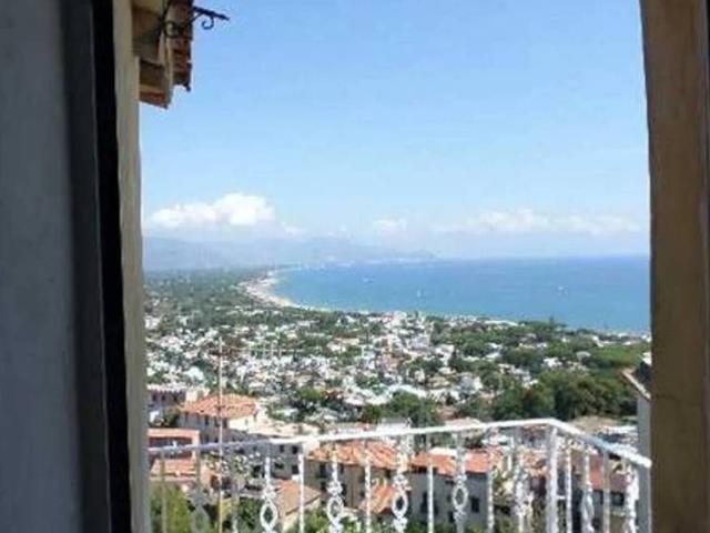 Appartamento in vendita a San Felice Circeo LT