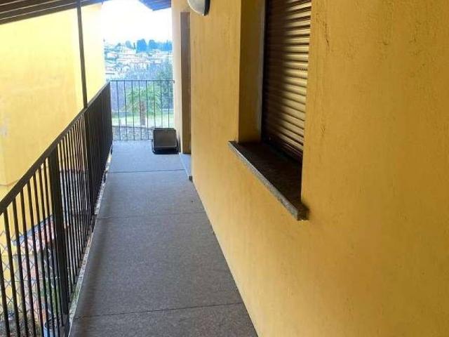Appartamento in vendita a San Fermo della Battaglia CO