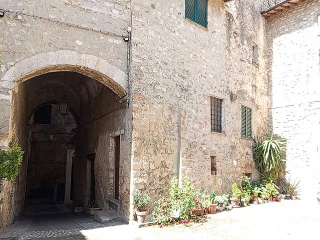 Appartamento in vendita a San Gemini TR