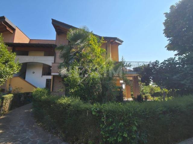 Appartamento in vendita a San Genesio ed Uniti PV