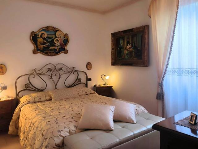 Appartamento in vendita a San Gimignano SI