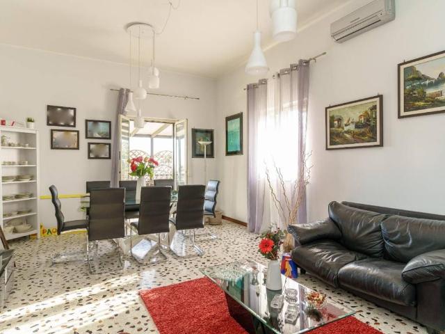 Appartamento in vendita a San Giovanni la Punta CT