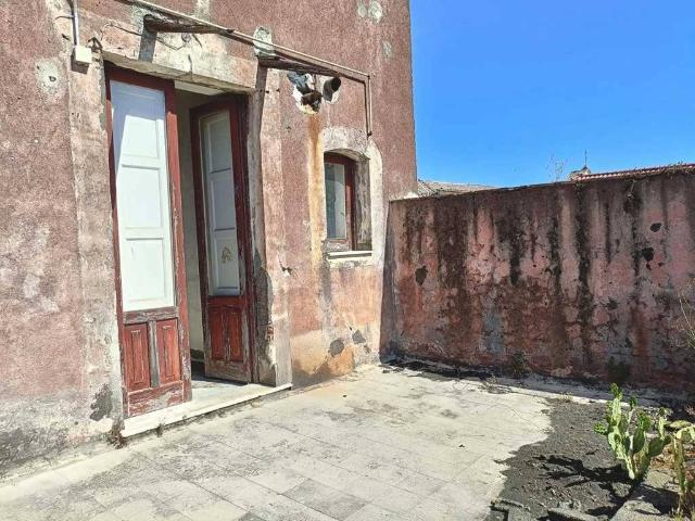 Appartamento in vendita a San Giovanni la Punta CT
