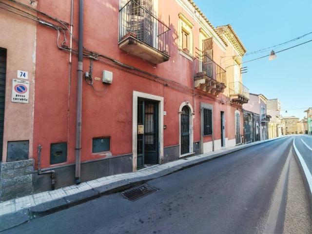 Appartamento in vendita a San Giovanni la Punta CT