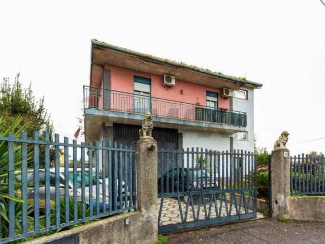 Appartamento in vendita a San Giovanni la Punta CT