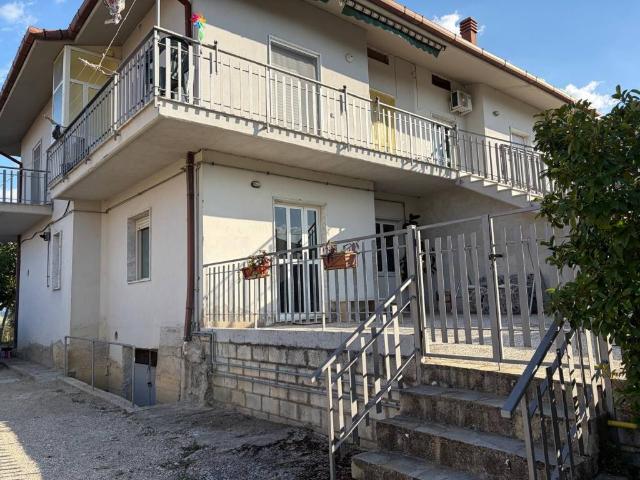 Appartamento in vendita a San Giorgio del Sannio BN