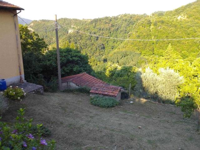 Appartamento in vendita a San Godenzo FI