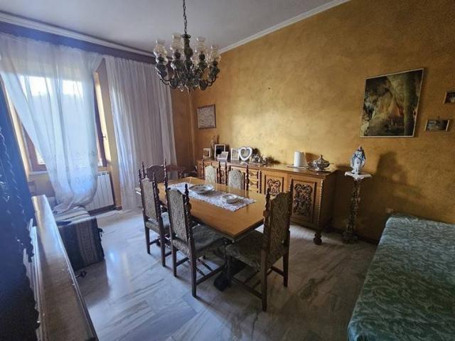 Appartamento in vendita a San Gregorio da Sassola RM