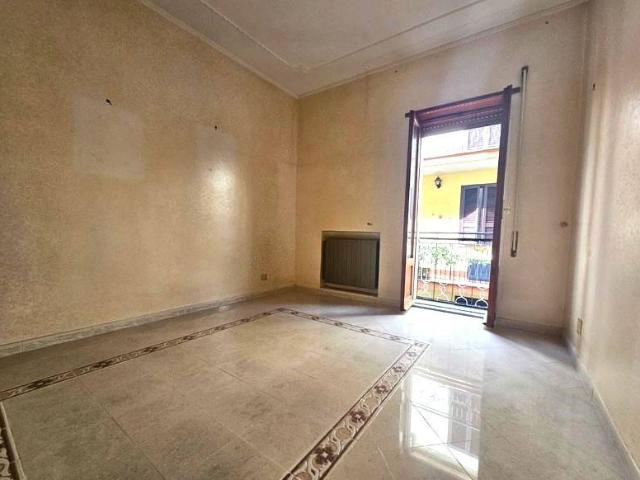 Appartamento in vendita a San Gregorio da Sassola RM