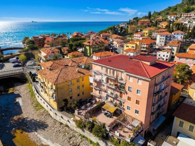 Appartamento in vendita a San Lorenzo al Mare IM