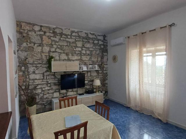 Appartamento in vendita a San Lucido CS