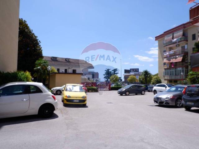 Appartamento in vendita a San Nicola la Strada CE