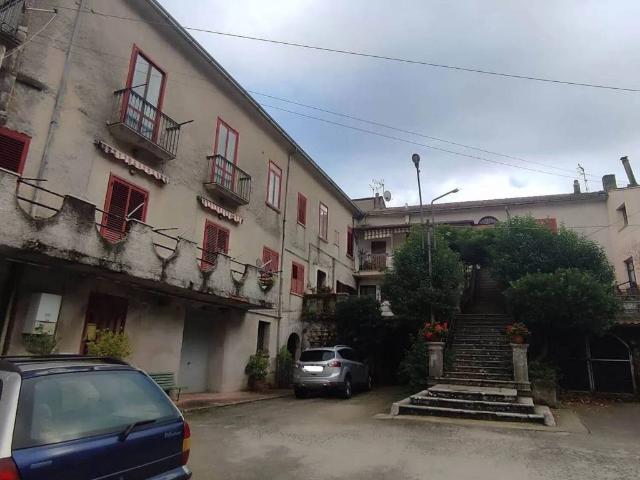 Appartamento in vendita a San Pietro al Tanagro SA