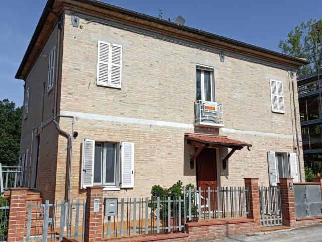 Appartamento in vendita a San Severino Marche MC