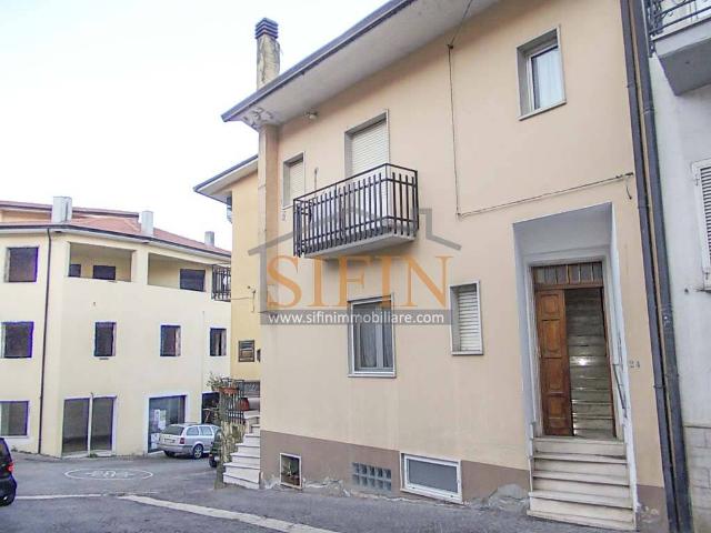 Appartamento in vendita a San Sossio Baronia AV