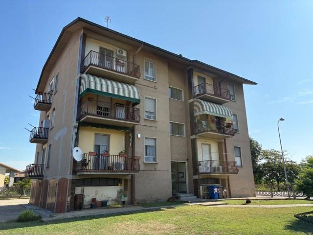 Appartamento in vendita a Sannazzaro de' Burgondi PV