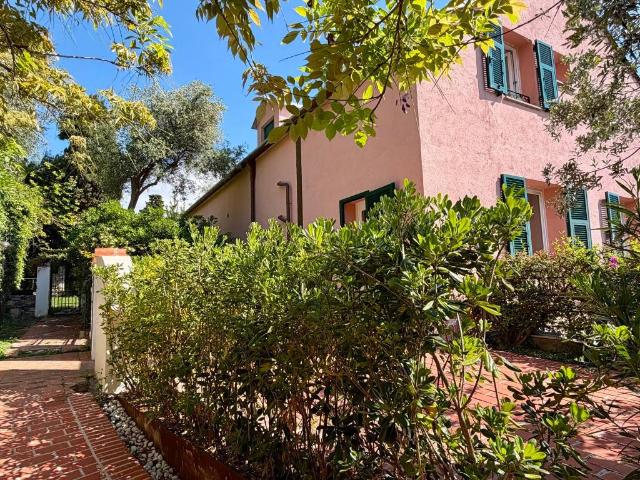 Appartamento in vendita a Santa Margherita Ligure GE